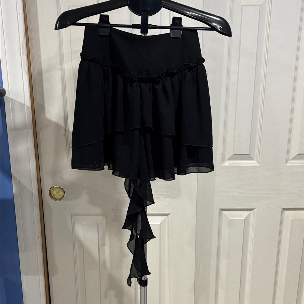 SHEIN Black Layered Mini Skirt